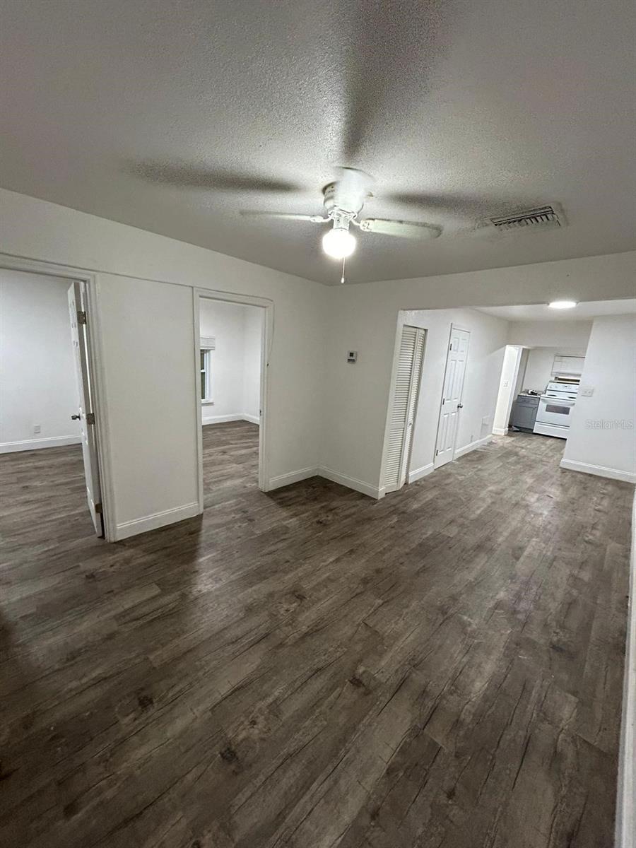 SULPHUR SPGS ADD - Residential Income