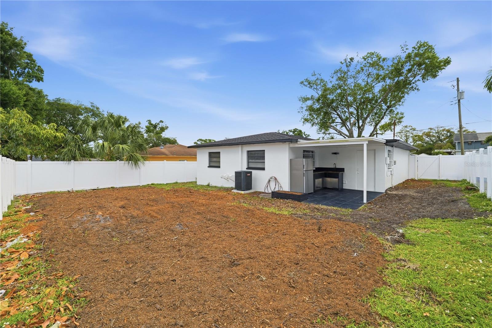 RIO VISTA - Residential