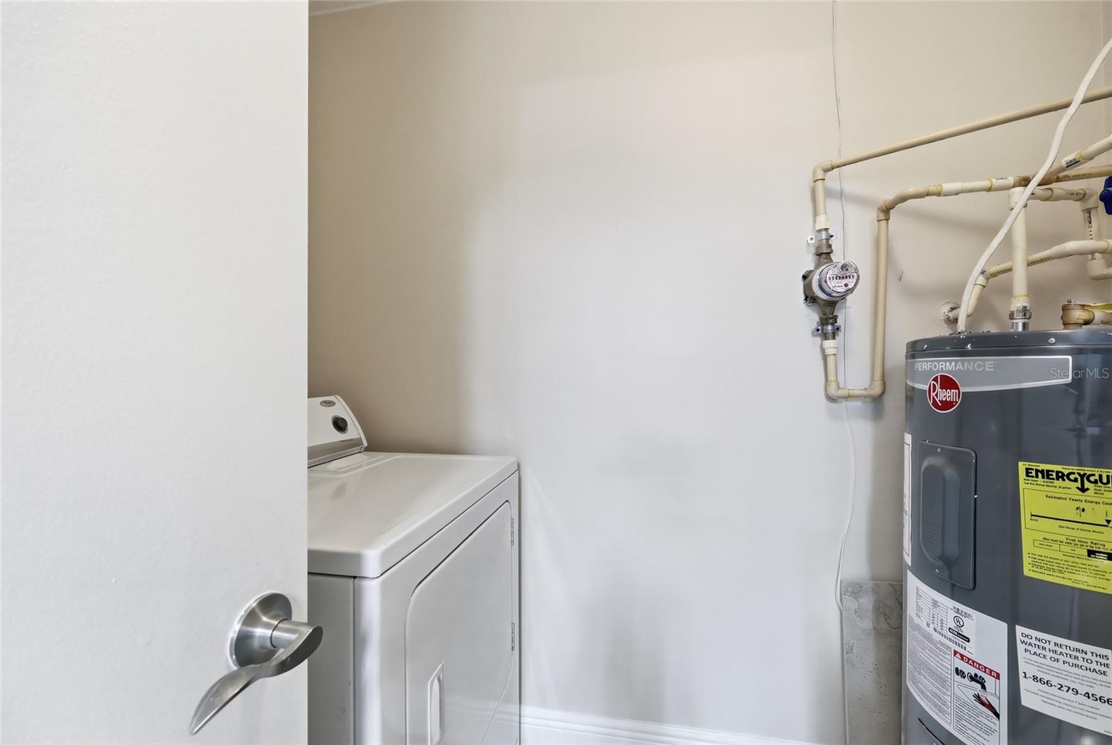 REGENCY PARK AT LAKE MARY A CONDO - Residential