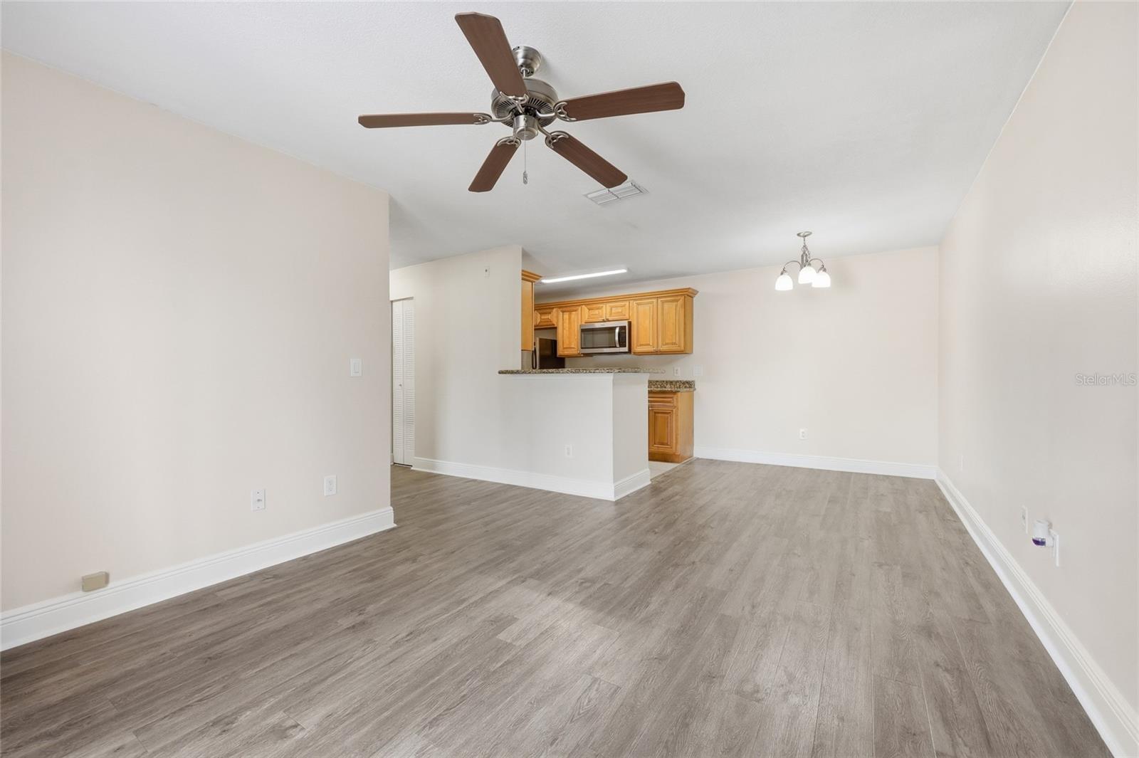 REGENCY PARK AT LAKE MARY A CONDO - Residential