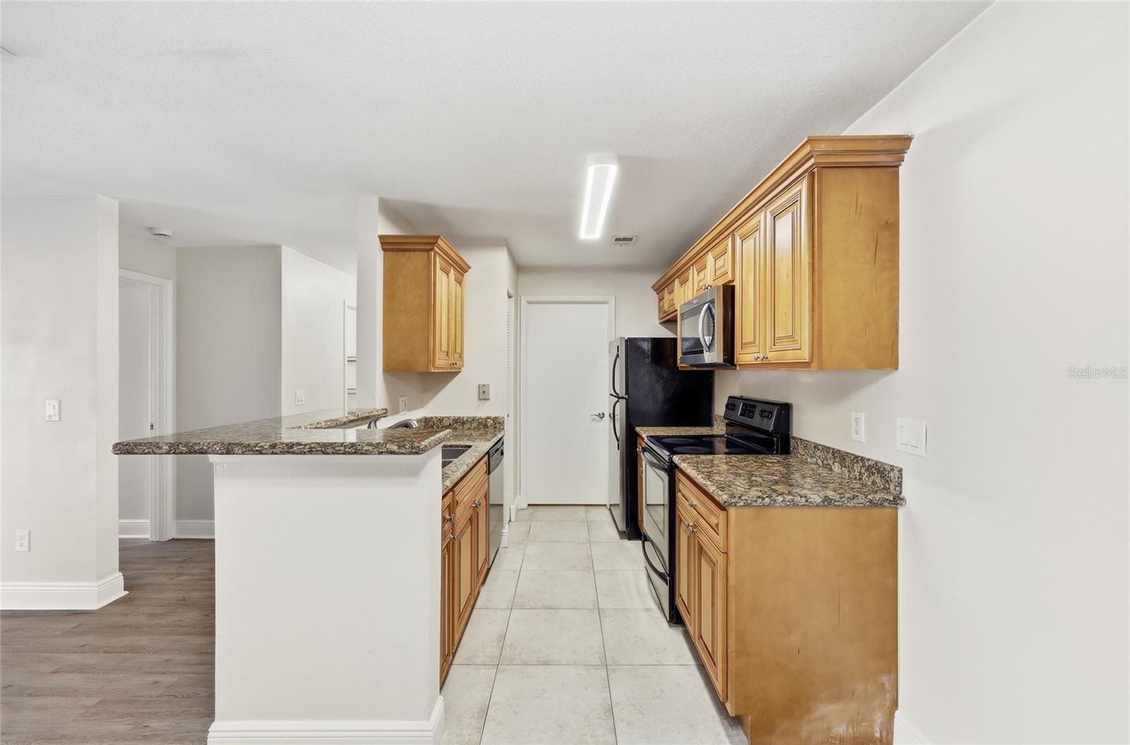 REGENCY PARK AT LAKE MARY A CONDO - Residential