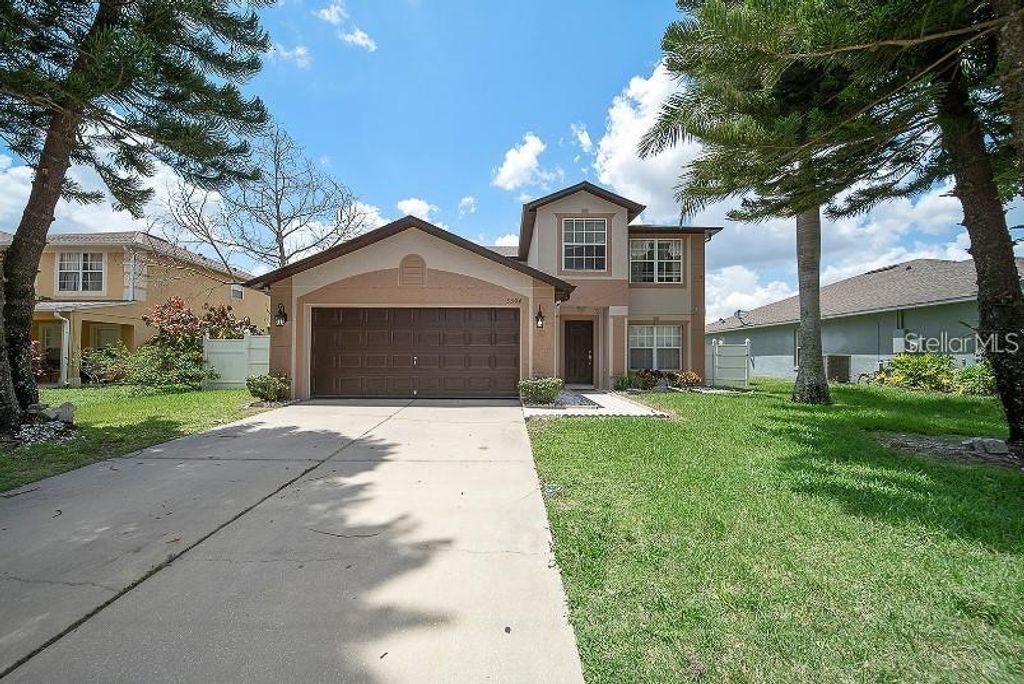 Photo of 3304 Amberley Park Circle, Kissimmee, FL 34743 (MLS # S5147026)