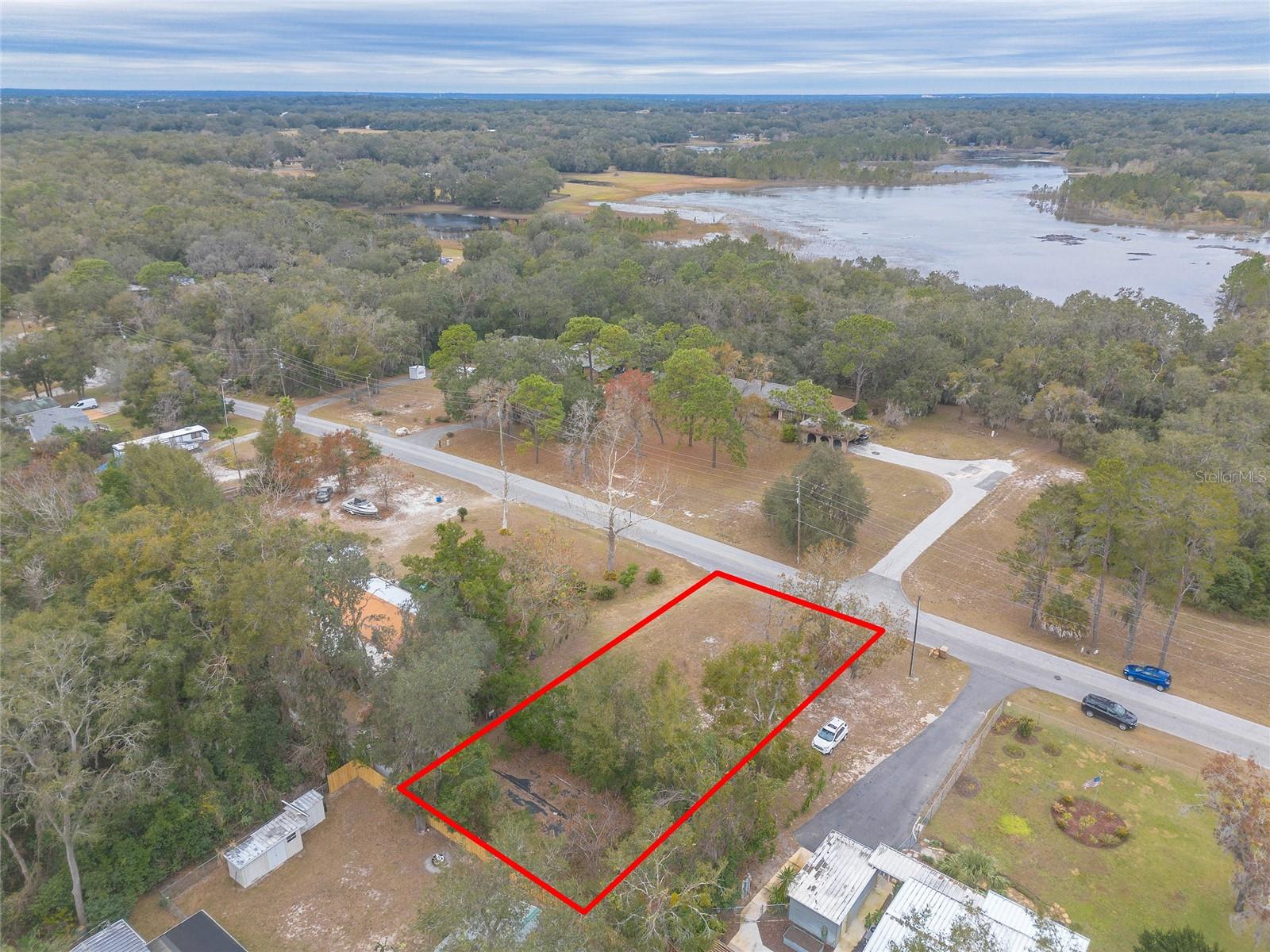 FLORIDA FRUITLAND PARK TROPICAL - Land