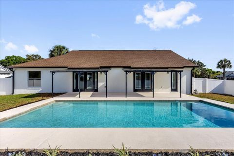 Tiny photo for 14602 Pine Forest Court, Clermont, FL 34711 (MLS # O6398910)