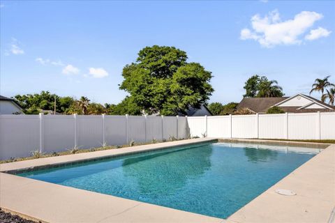 Tiny photo for 14602 Pine Forest Court, Clermont, FL 34711 (MLS # O6398910)