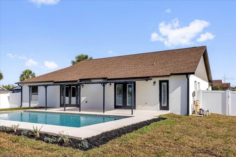 Tiny photo for 14602 Pine Forest Court, Clermont, FL 34711 (MLS # O6398910)
