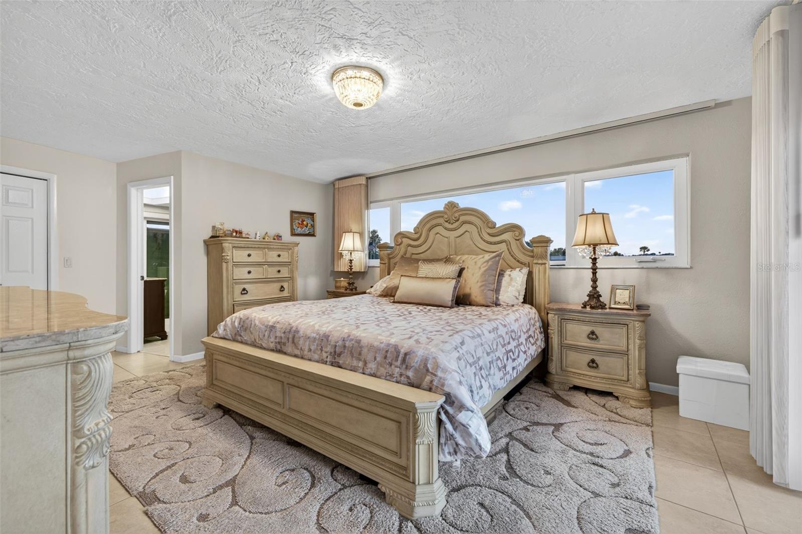 VENETIAN ISLES - Residential