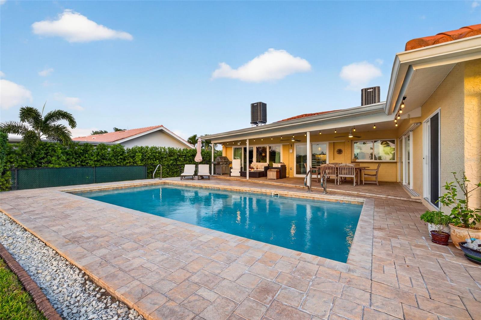 VENETIAN ISLES - Residential