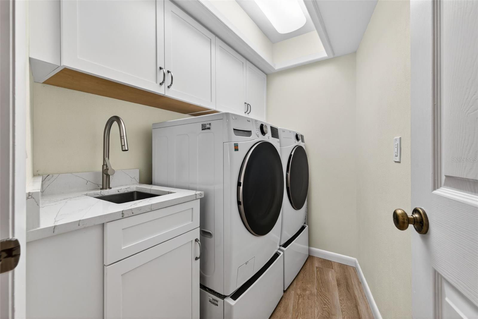 VENETIAN ISLES - Residential