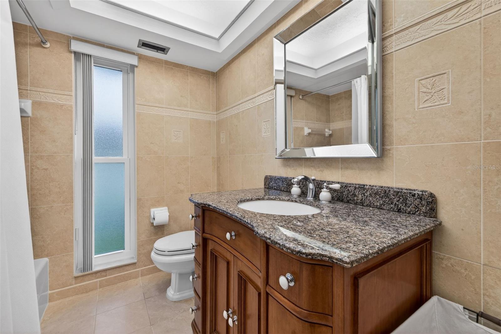 VENETIAN ISLES - Residential