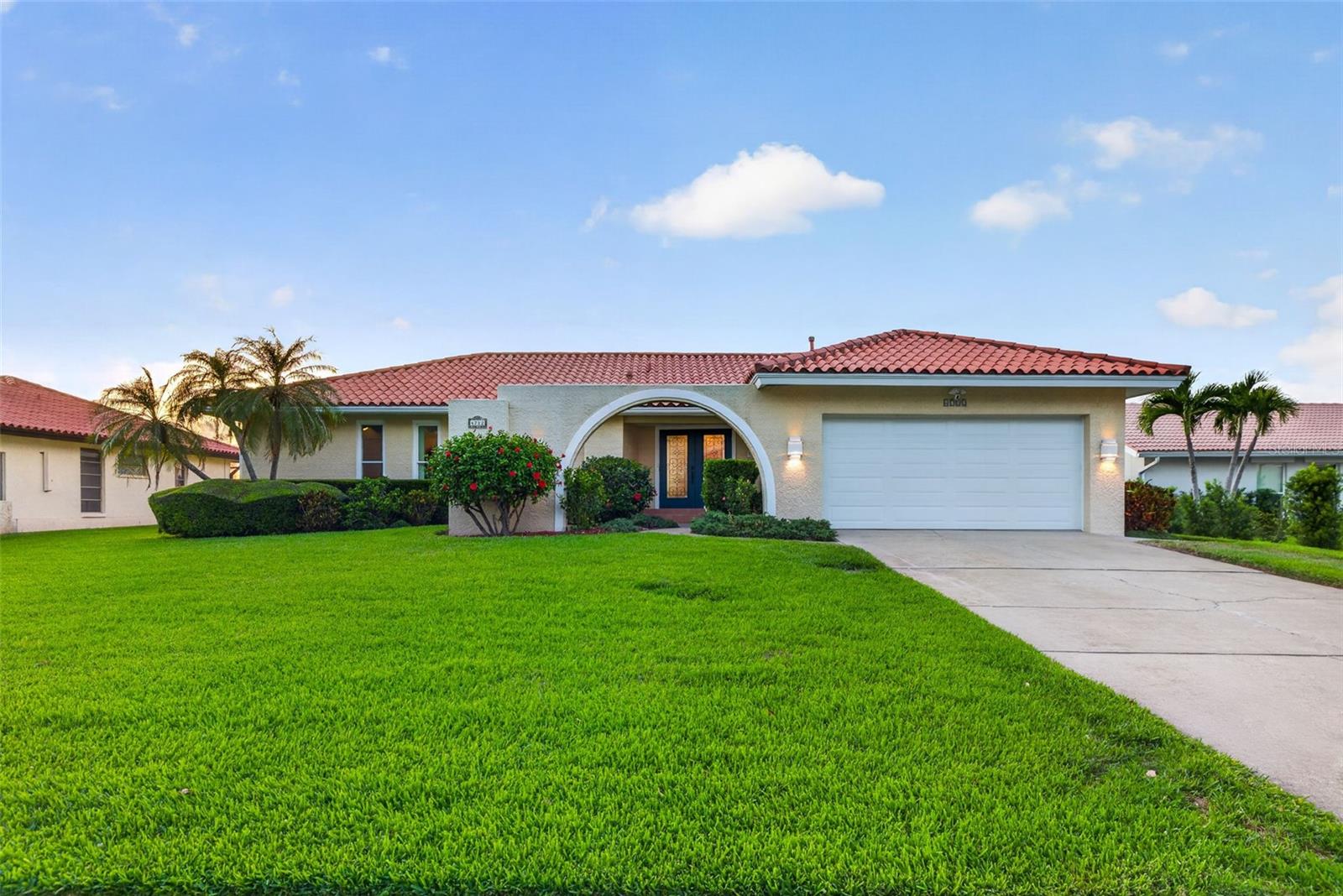 VENETIAN ISLES - Residential