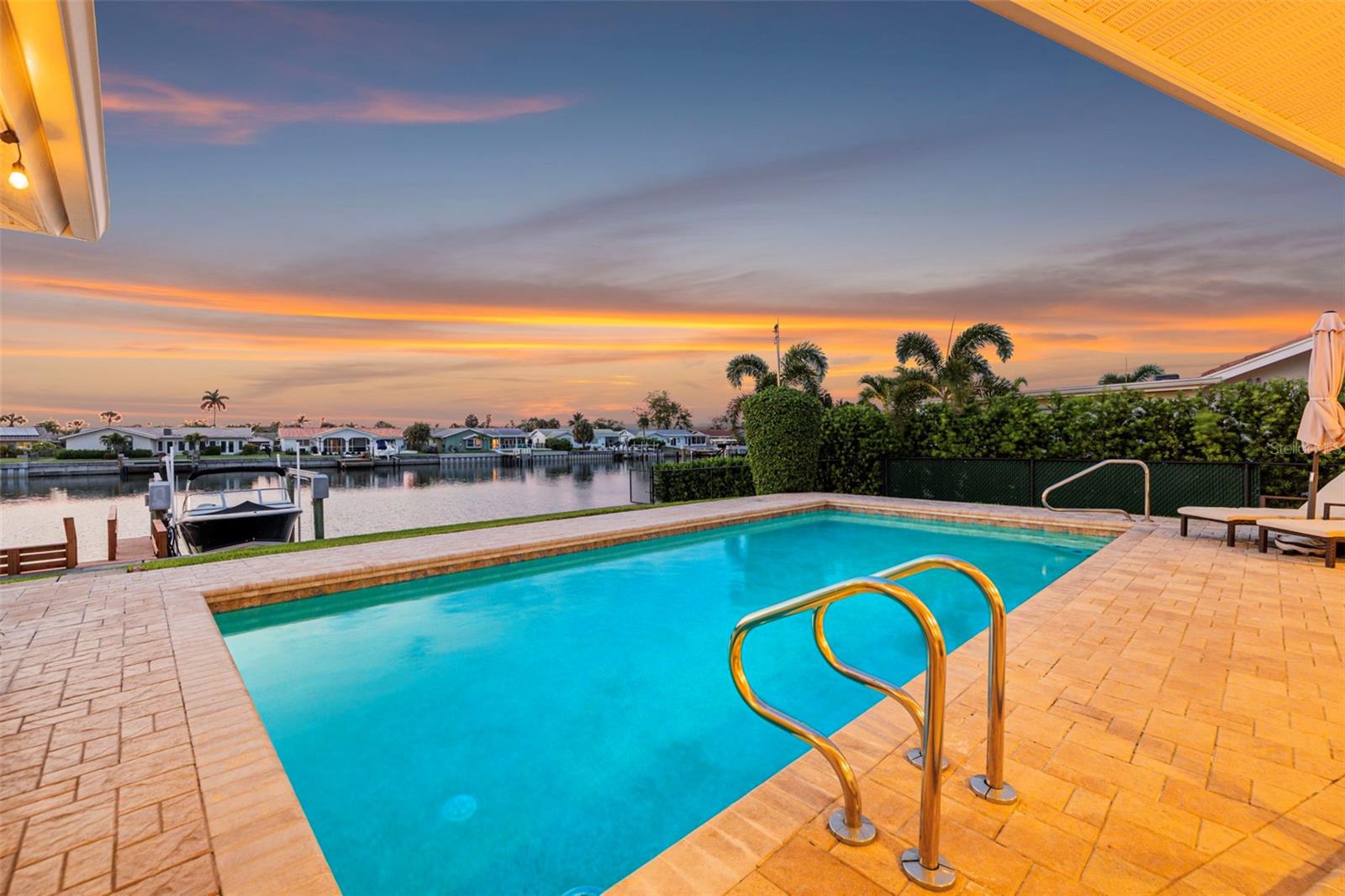 VENETIAN ISLES - Residential