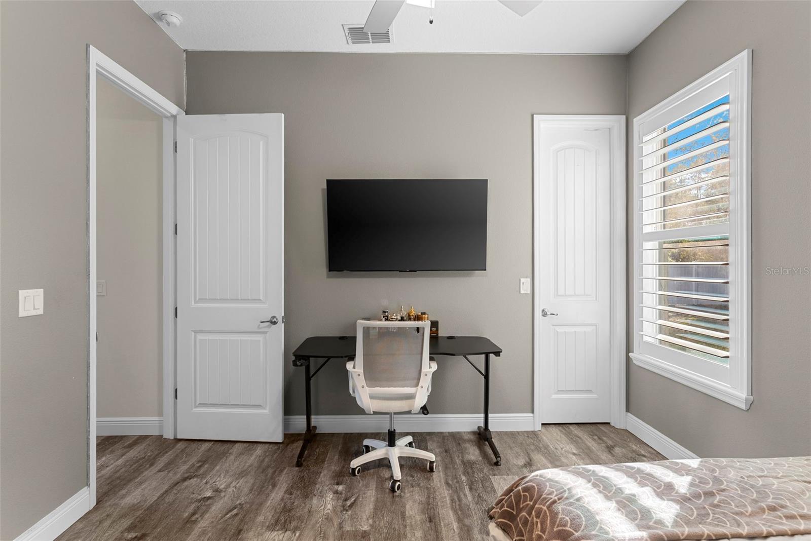 ROYAL PALM ESTATES REPLAT LOTS 18 & 19 - Residential