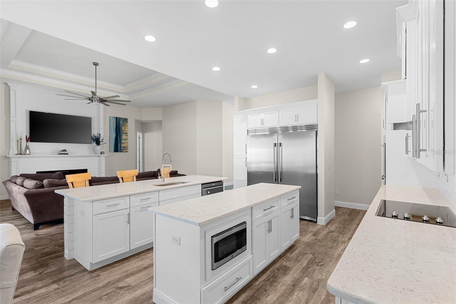 ROYAL PALM ESTATES REPLAT LOTS 18 & 19 - Residential