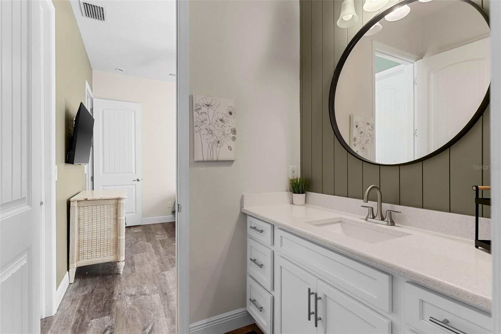 ROYAL PALM ESTATES REPLAT LOTS 18 & 19 - Residential