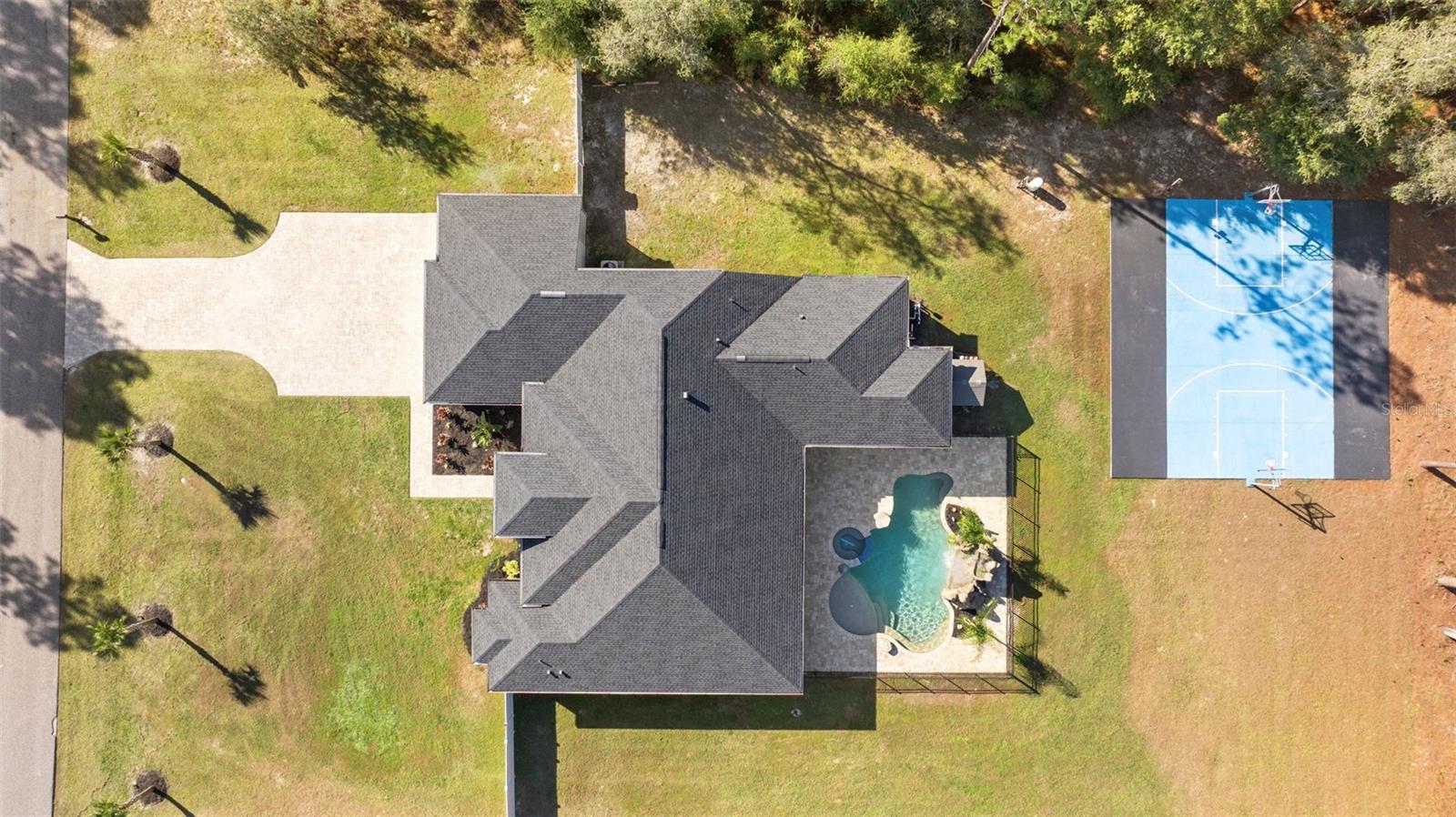 ROYAL PALM ESTATES REPLAT LOTS 18 & 19 - Residential