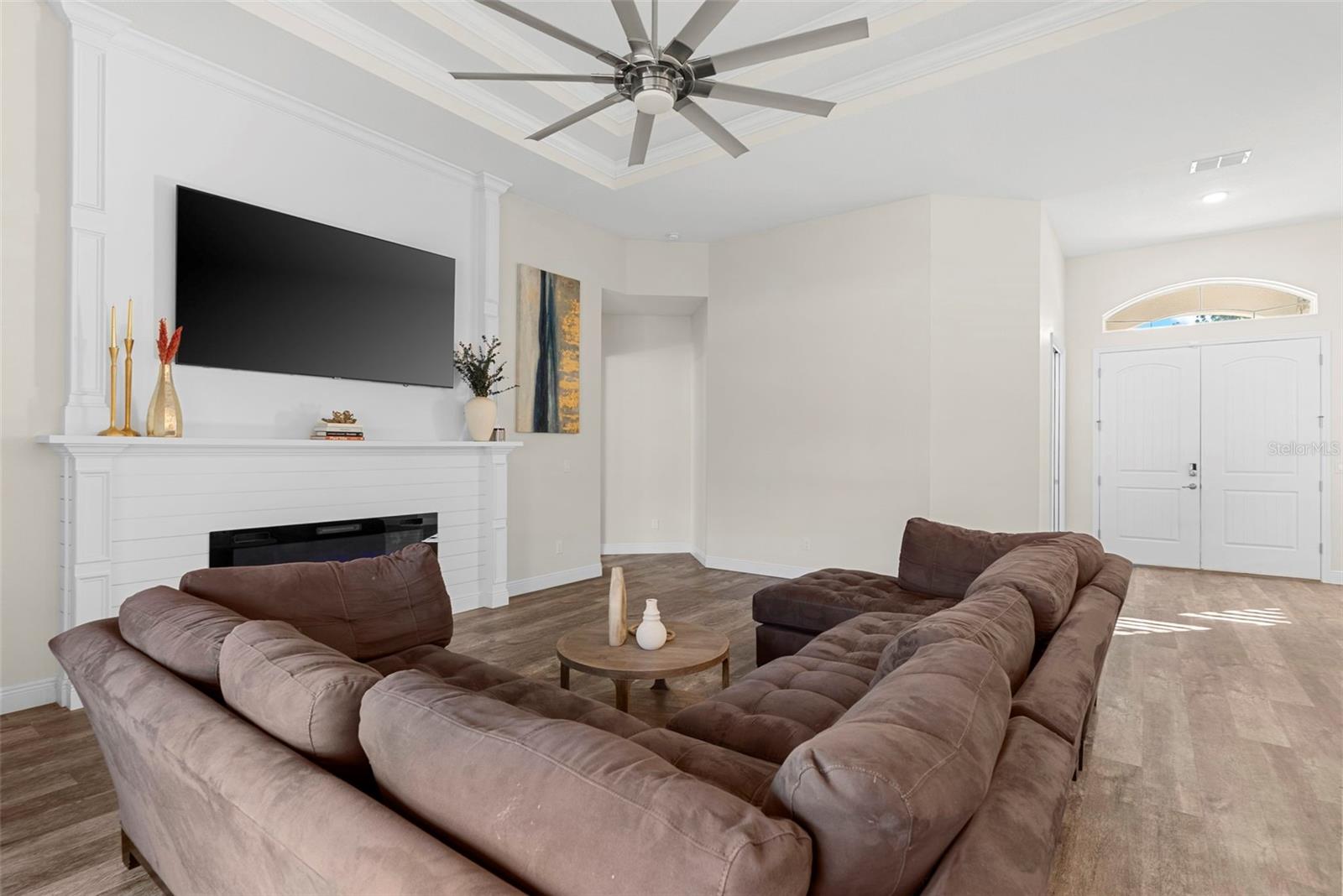 ROYAL PALM ESTATES REPLAT LOTS 18 & 19 - Residential