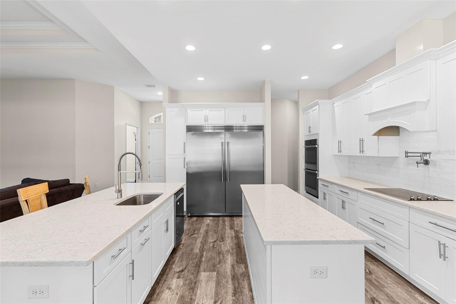 ROYAL PALM ESTATES REPLAT LOTS 18 & 19 - Residential