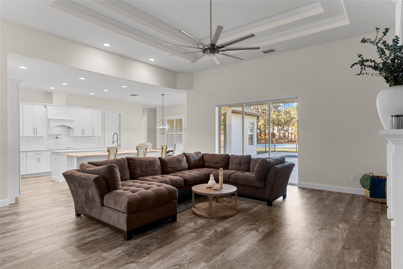 ROYAL PALM ESTATES REPLAT LOTS 18 & 19 - Residential