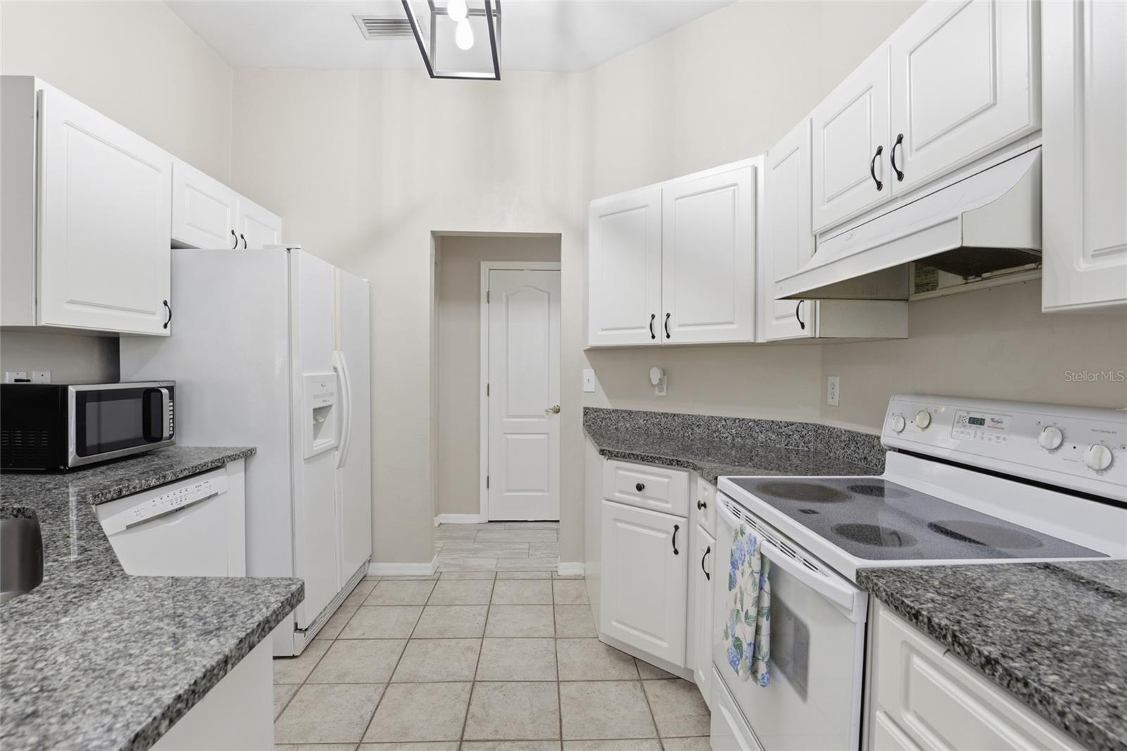 THE RETREAT FLETCHERS MILL - Residential