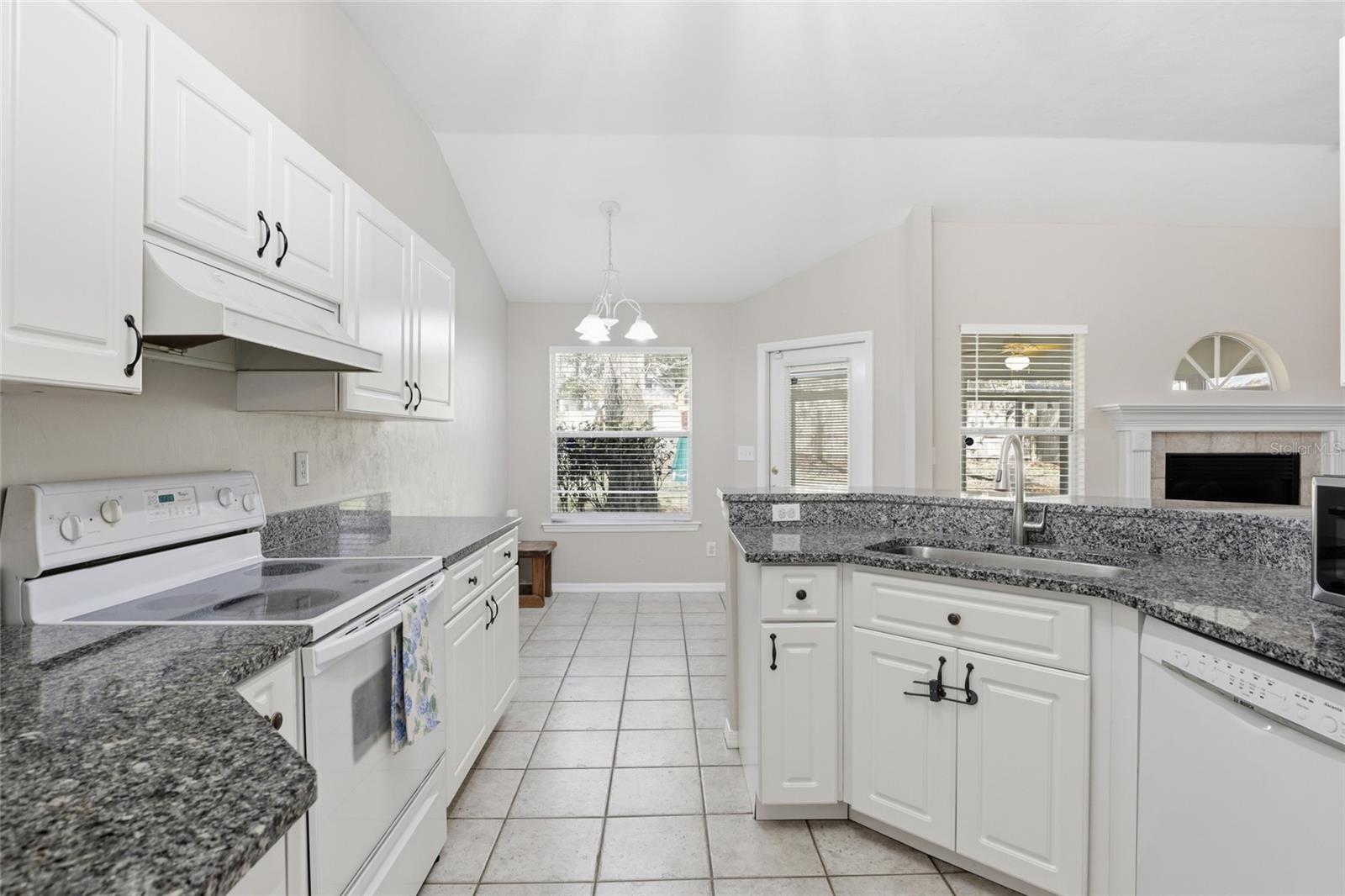 THE RETREAT FLETCHERS MILL - Residential