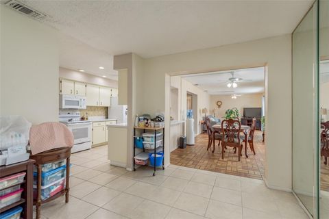 A home in PALM HARBOR