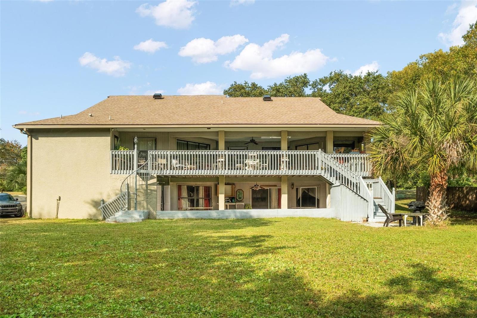 WEYBRIDGE WOODS - Residential