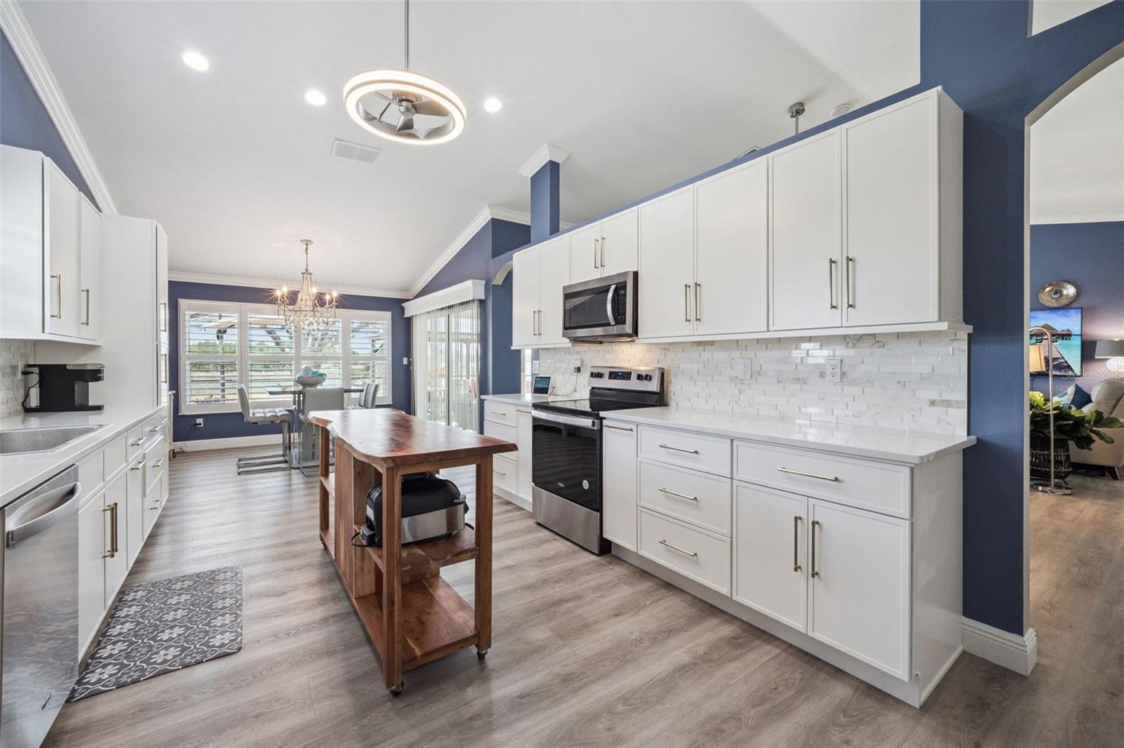 PLANTATION AT LEESBURG SAWGRASS VILLAGE - Residential