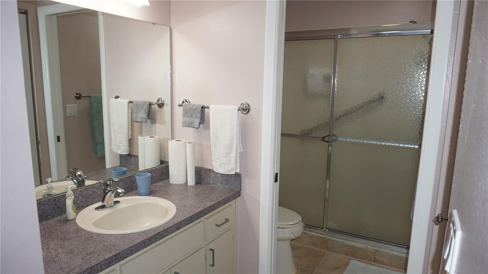 HILLSIDE CONDO - Residential