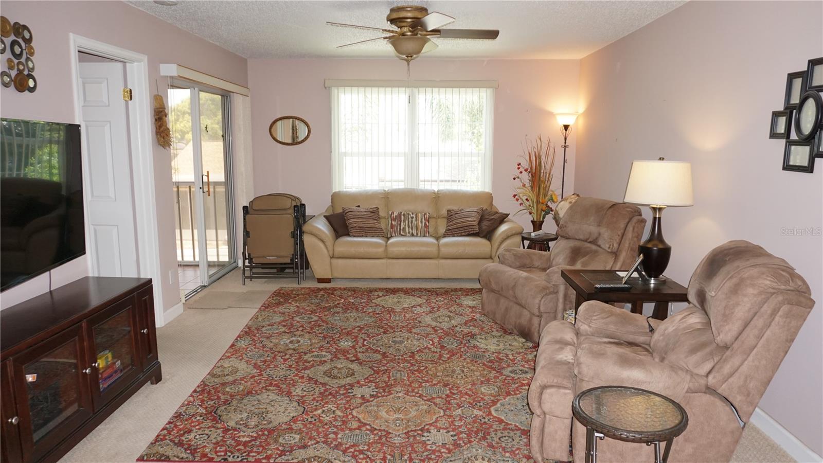 HILLSIDE CONDO - Residential