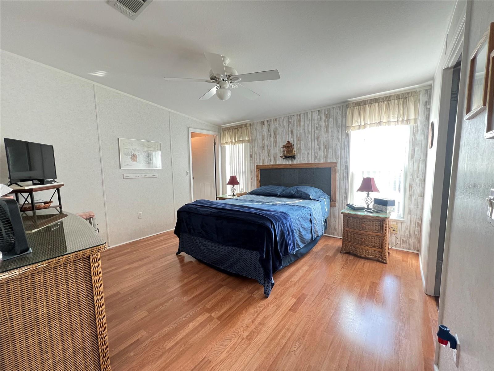 RIVER HAVEN MOB HME PARK - Residential