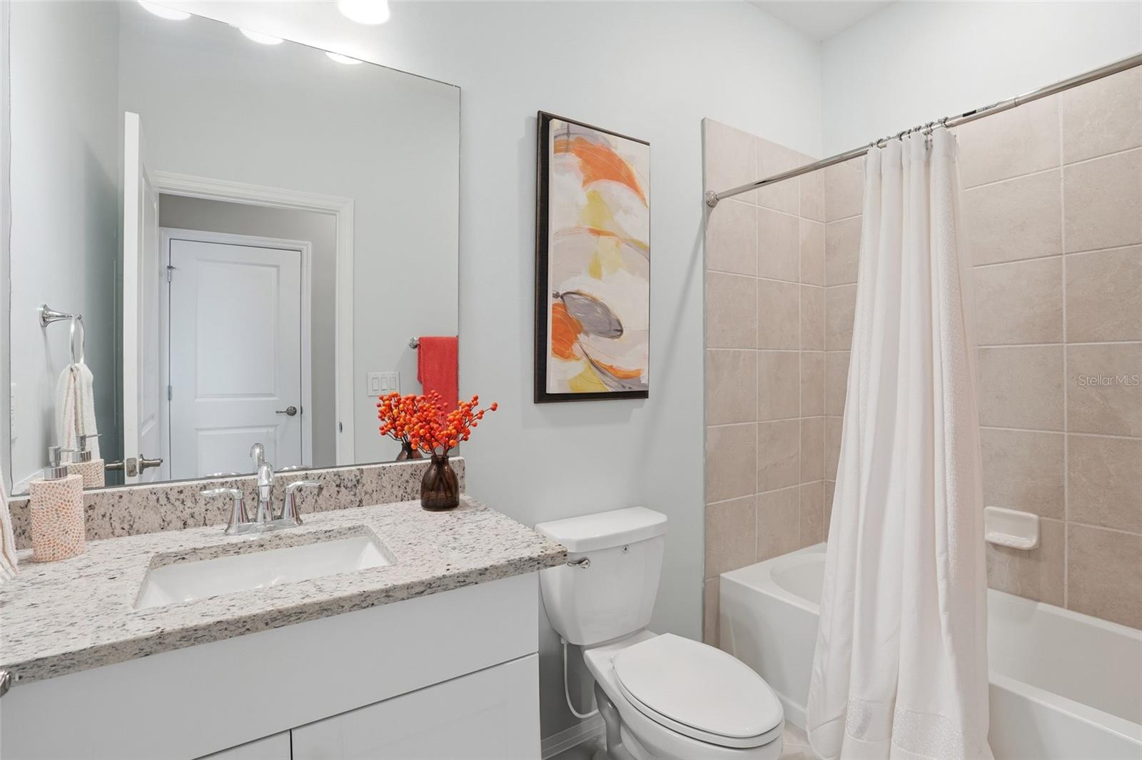 BISCAYNE LNDG NORTH - Residential