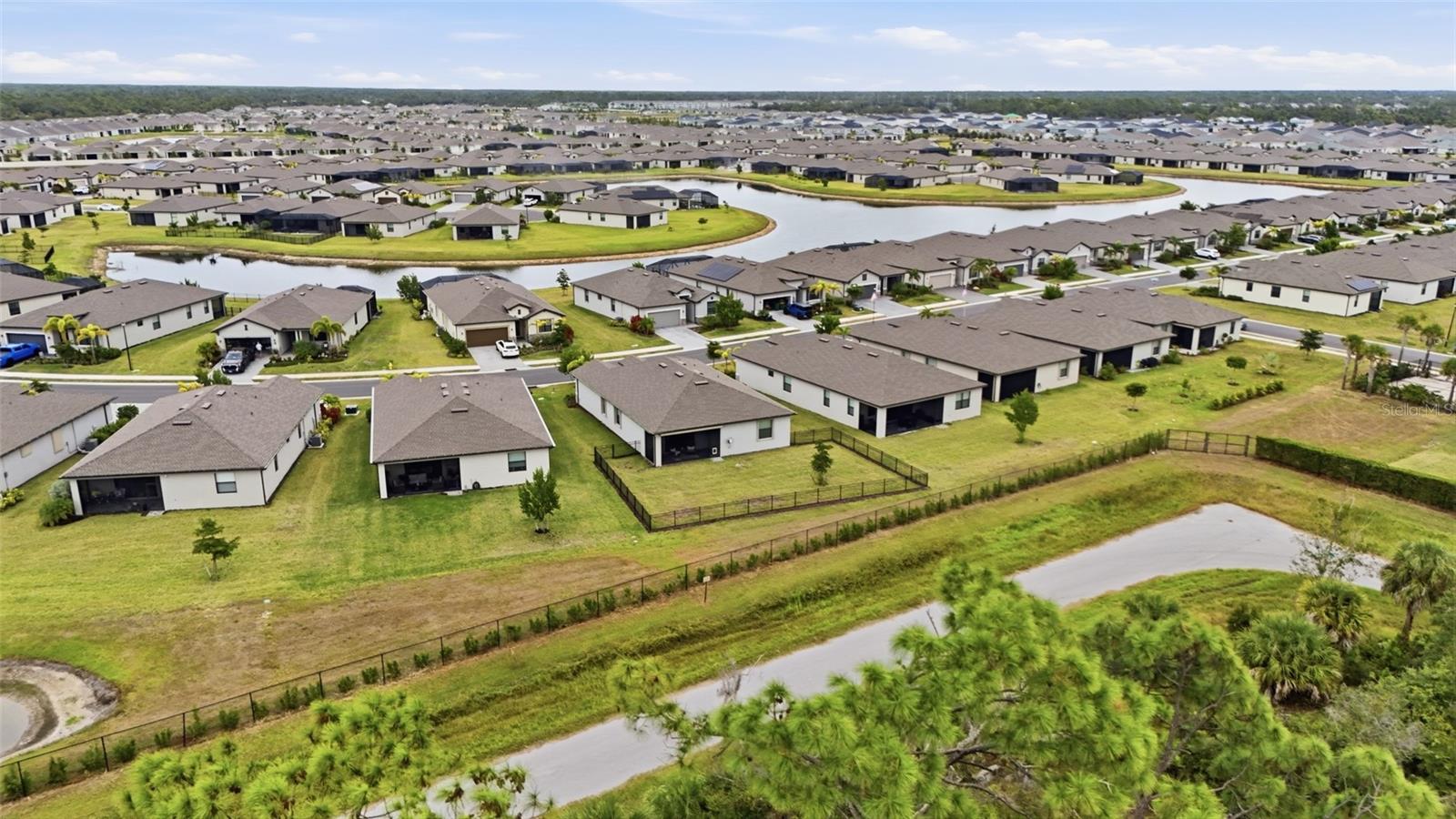 BISCAYNE LNDG NORTH - Residential