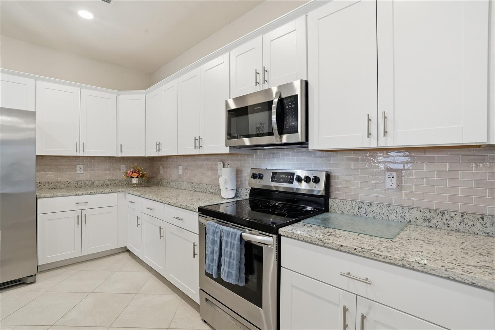 BISCAYNE LNDG NORTH - Residential