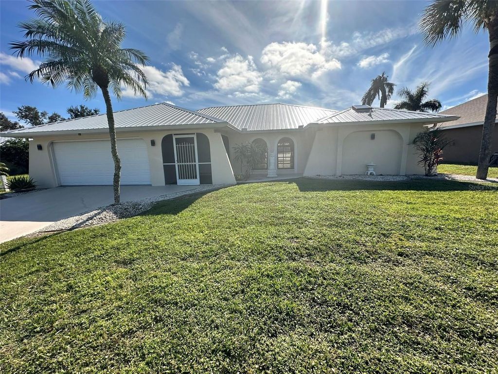 Photo of 11567 SW Ben Drive, Lake Suzy, FL 34269 (MLS # C7512311)