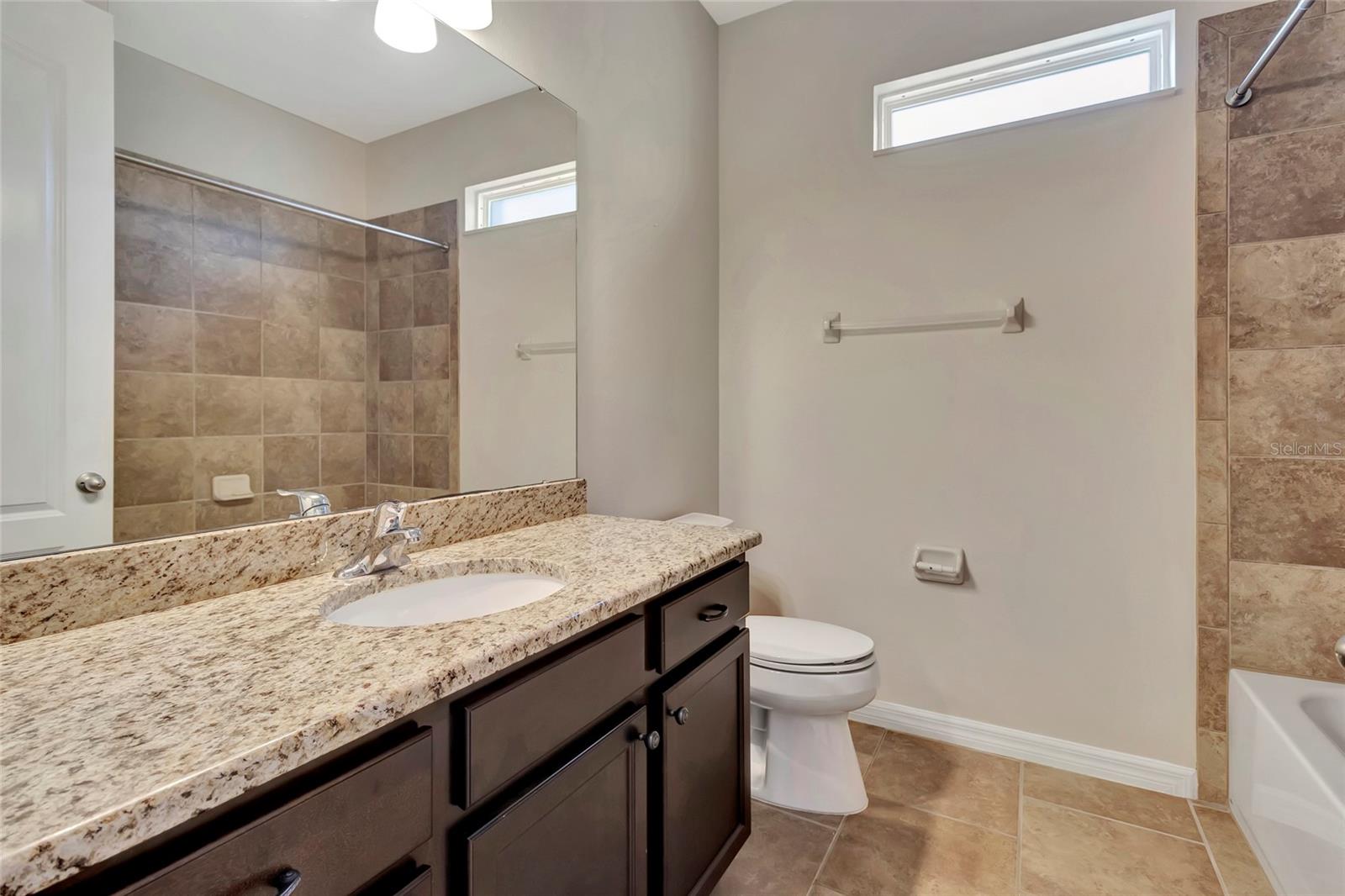 PILLARS RDG - Residential