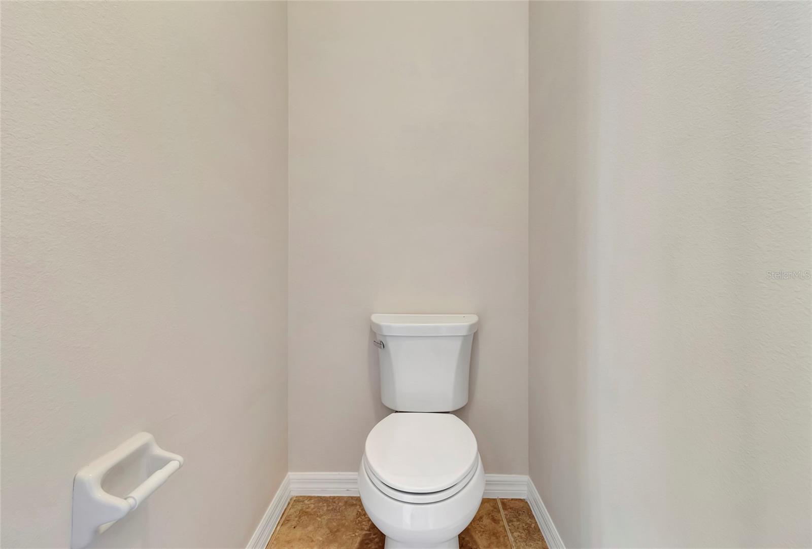 PILLARS RDG - Residential