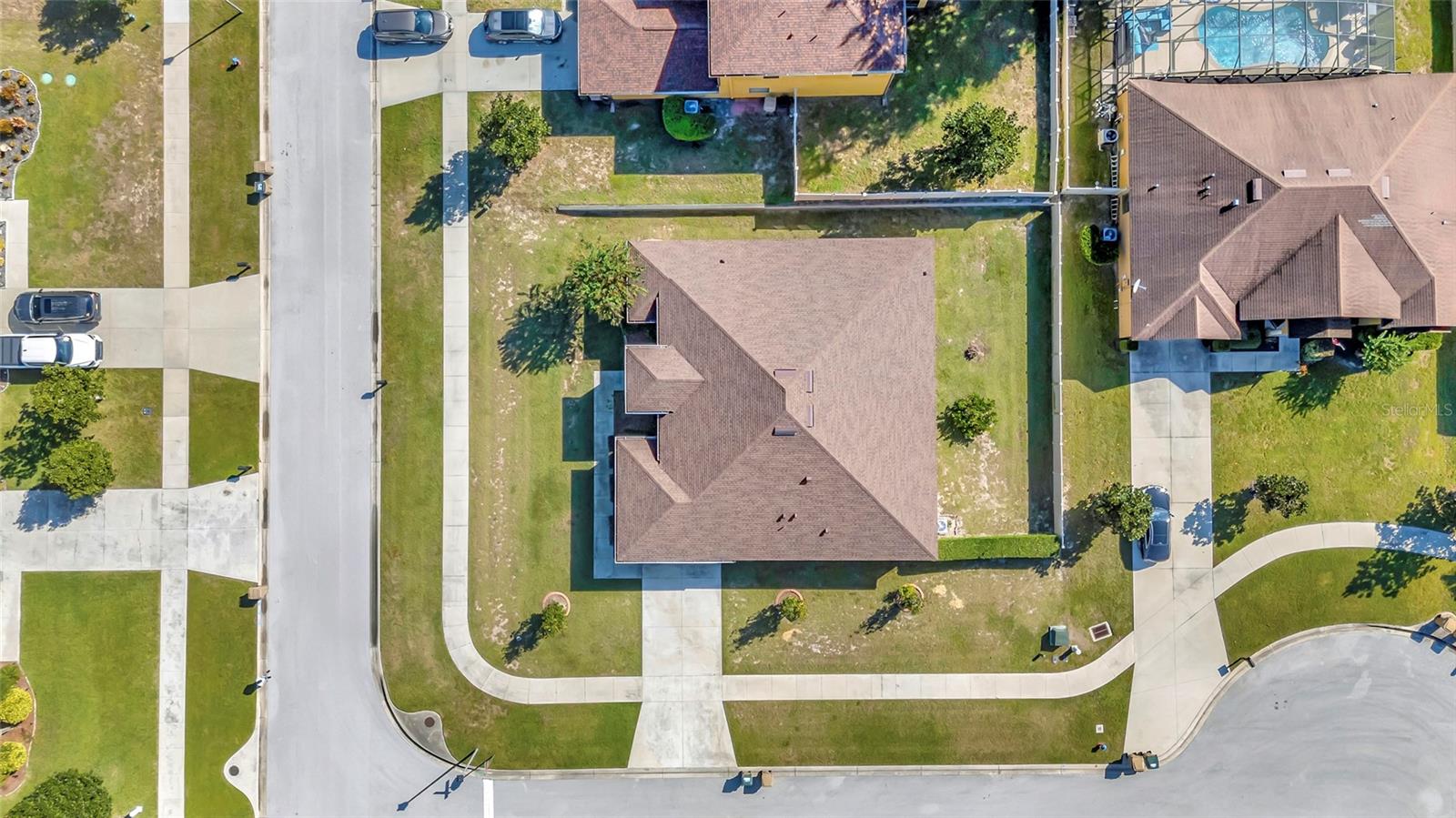 PILLARS RDG - Residential