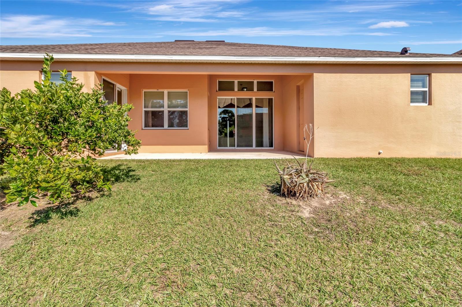 PILLARS RDG - Residential