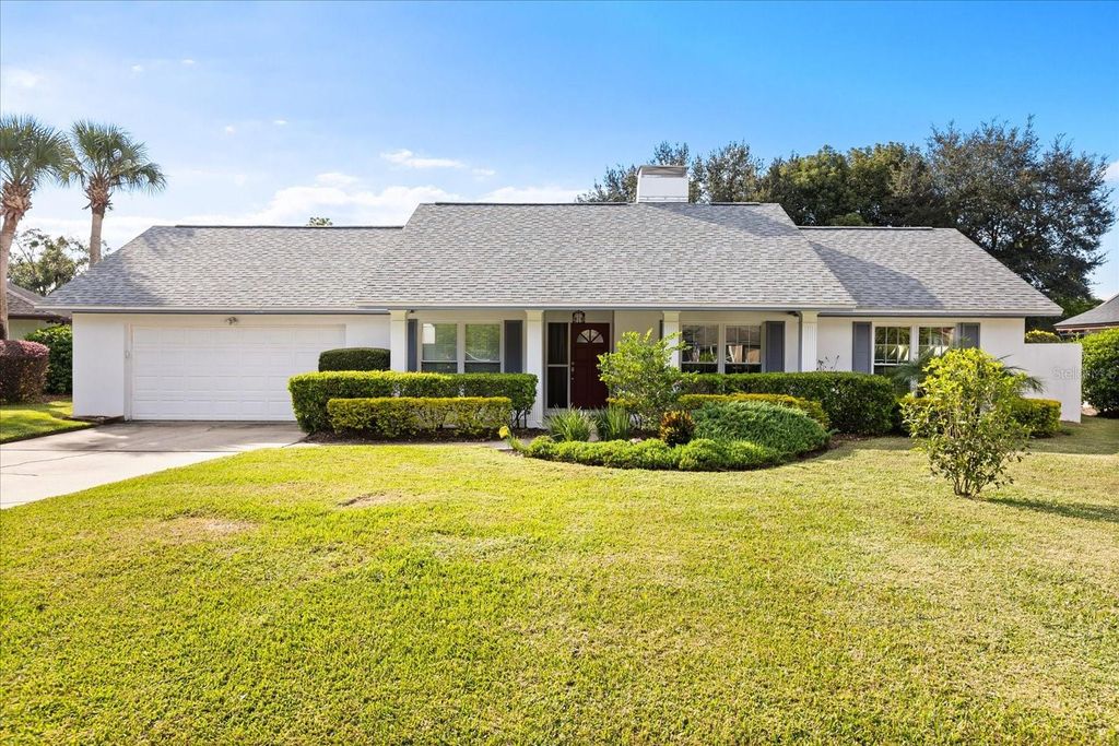 Photo of 300 Sweetwater Bay Court, Longwood, FL 32779 (MLS # O6364757)