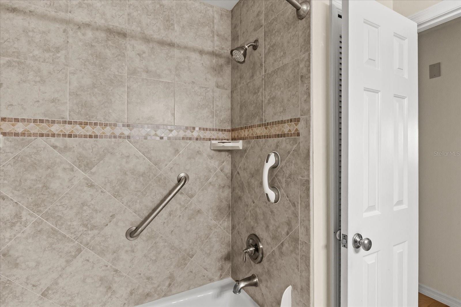 SWEETWATER OAKS SEC 17 - Residential