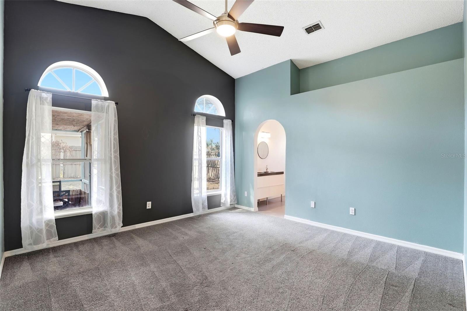 CHASE GROVES UNIT 8 - Residential