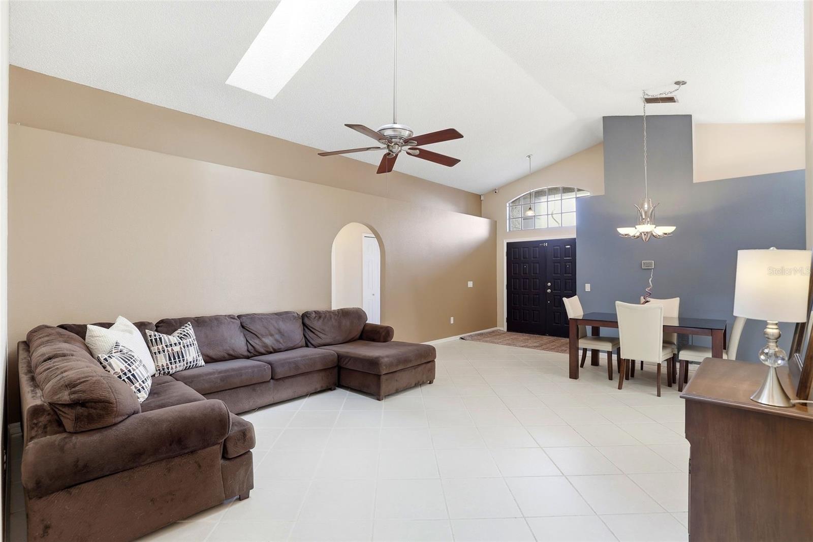 CHASE GROVES UNIT 8 - Residential