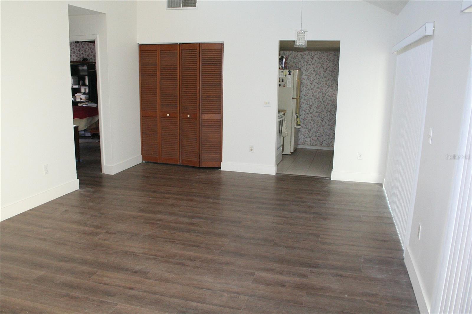 WINDWARD SQUARE SEC 3 - Residential