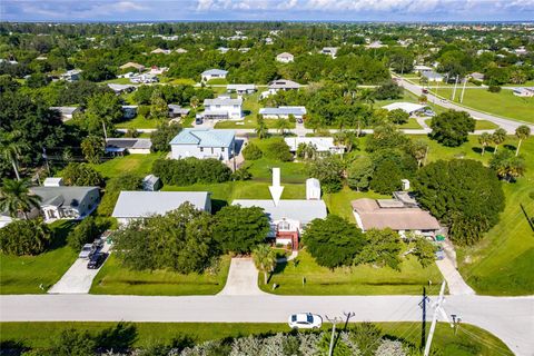 A home in PUNTA GORDA