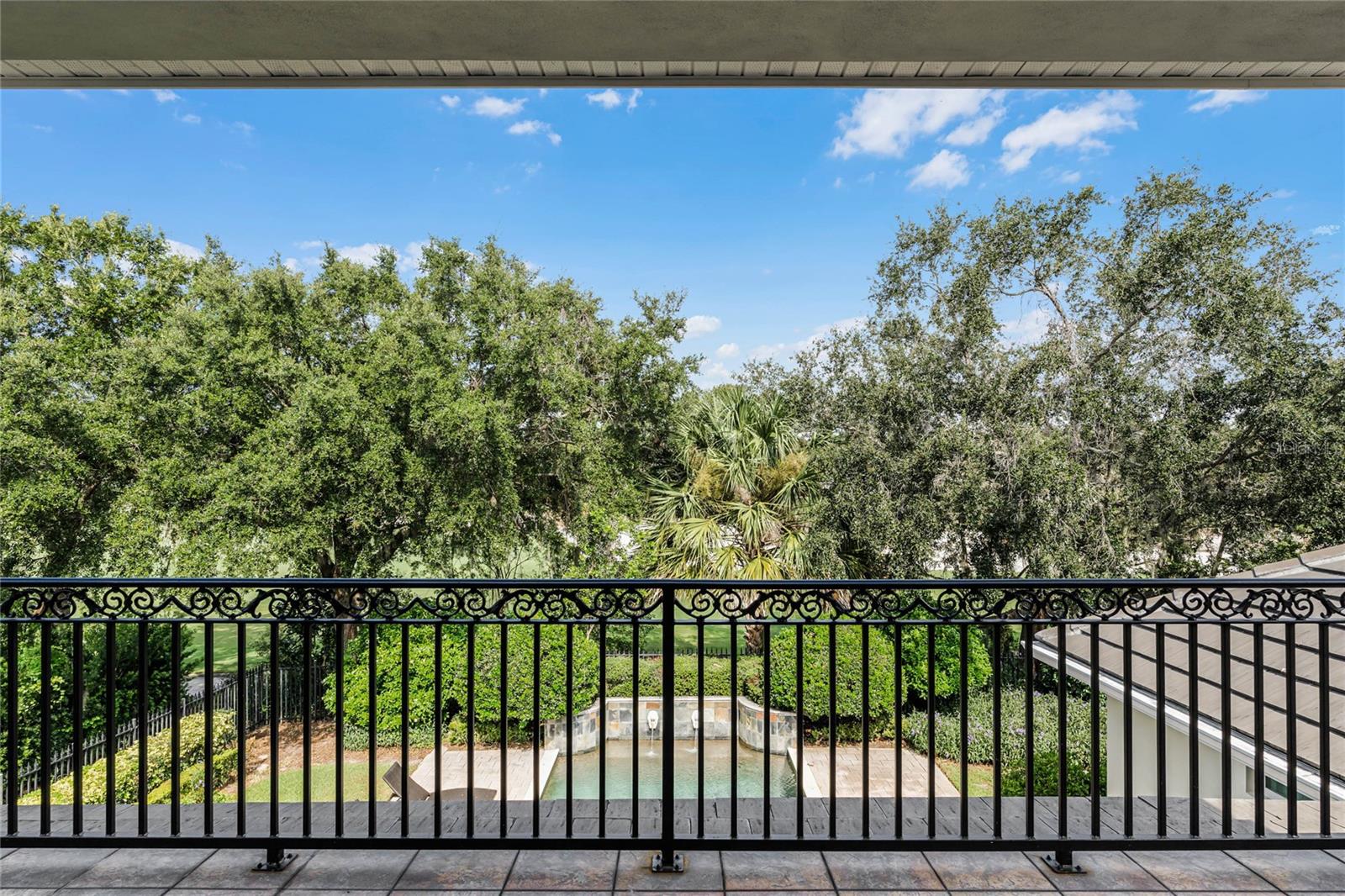 KEENES POINTE - Residential