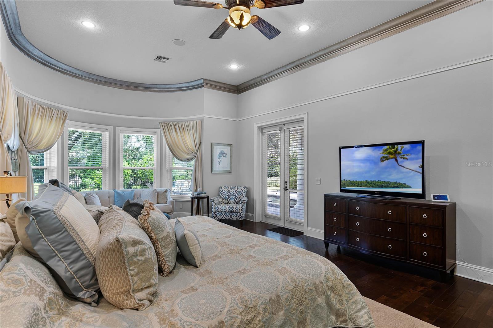 KEENES POINTE - Residential