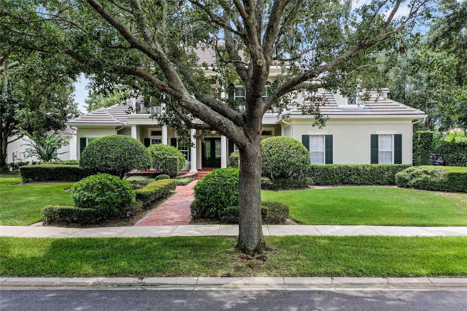 KEENES POINTE - Residential