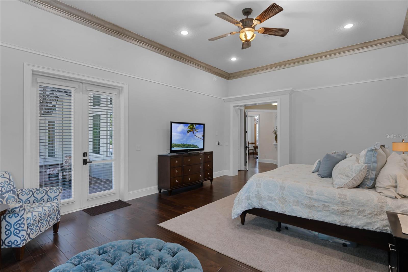 KEENES POINTE - Residential