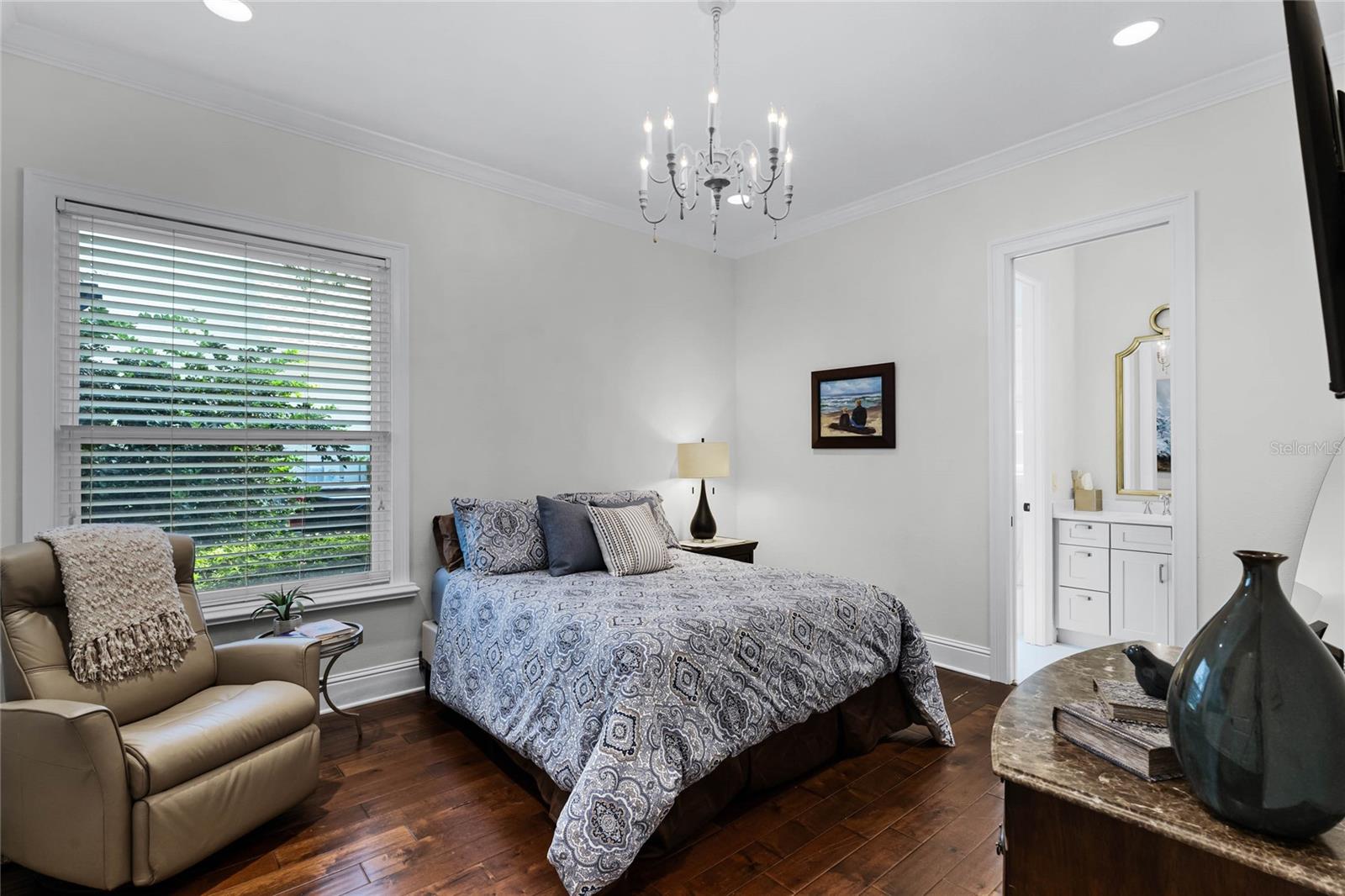 KEENES POINTE - Residential